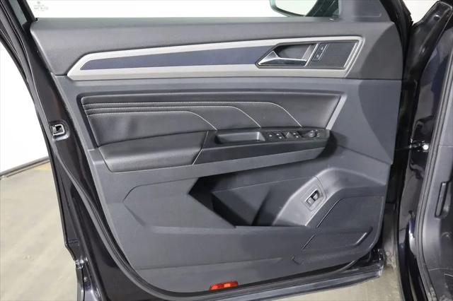 2020 Volkswagen Atlas Cross Sport 3.6L V6 SEL R-Line