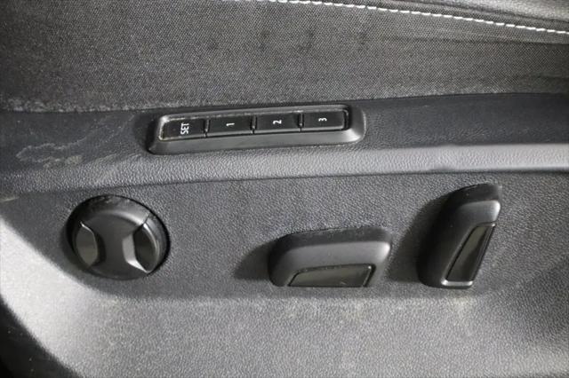 2020 Volkswagen Atlas Cross Sport 3.6L V6 SEL R-Line
