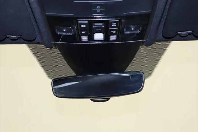 2020 Volkswagen Atlas Cross Sport 3.6L V6 SEL R-Line