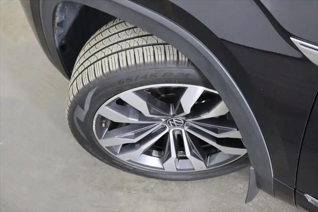 2020 Volkswagen Atlas Cross Sport 3.6L V6 SEL R-Line