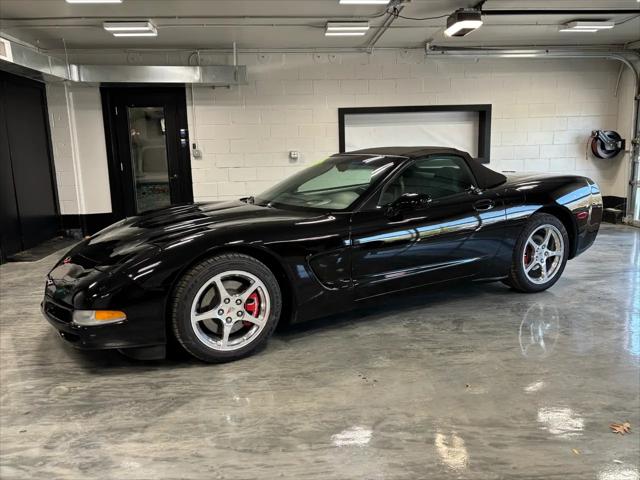 2004 Chevrolet Corvette 2dr Convertible