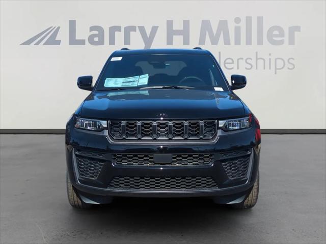 2026 Jeep Grand Cherokee Altitude 4x4