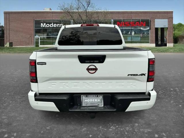 2024 Nissan Frontier Crew Cab PRO-4X 4x4