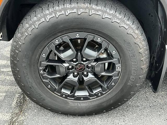 2024 Nissan Frontier Crew Cab PRO-4X 4x4