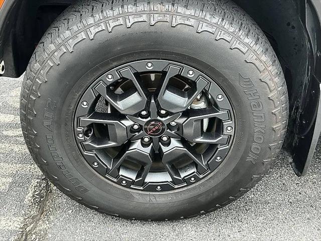2024 Nissan Frontier Crew Cab PRO-4X 4x4