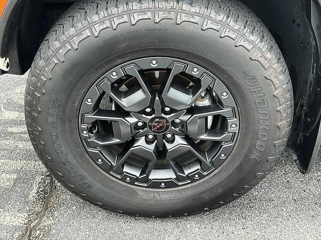 2024 Nissan Frontier Crew Cab PRO-4X 4x4
