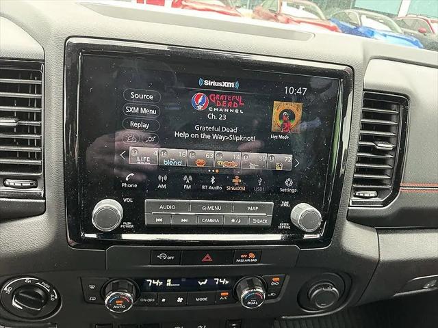 2024 Nissan Frontier Crew Cab PRO-4X 4x4