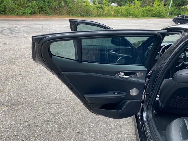 2020 Kia Stinger GT1
