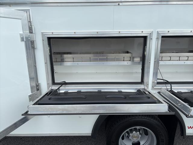 2026 Chevrolet Express Cutaway 4500 Van