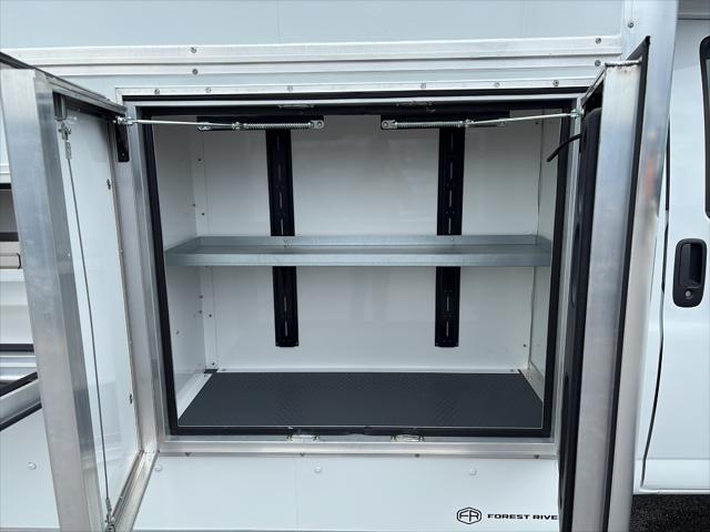 2026 Chevrolet Express Cutaway 4500 Van