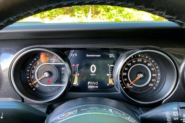 2022 Jeep Wrangler Unlimited Sahara Altitude 4x4
