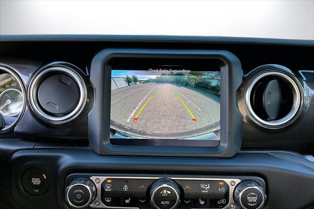 2022 Jeep Wrangler Unlimited Sahara Altitude 4x4