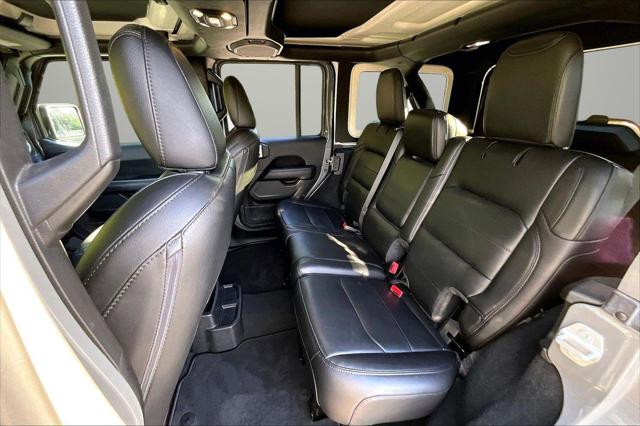 2022 Jeep Wrangler Unlimited Sahara Altitude 4x4