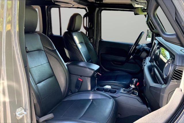 2022 Jeep Wrangler Unlimited Sahara Altitude 4x4