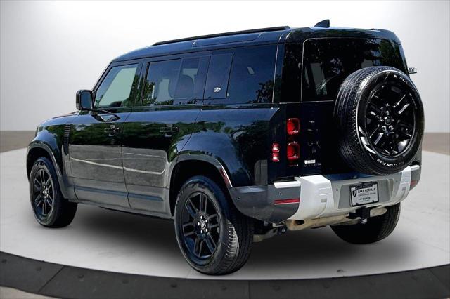 2024 Land Rover Defender 110 P300