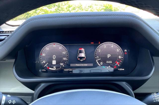 2024 Land Rover Defender 110 P300