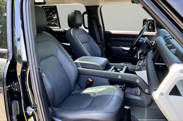 2024 Land Rover Defender 110 P300