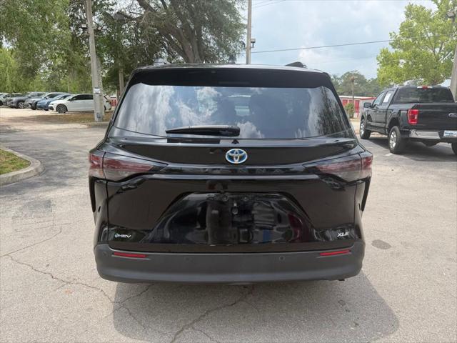 2025 Toyota Sienna XLE