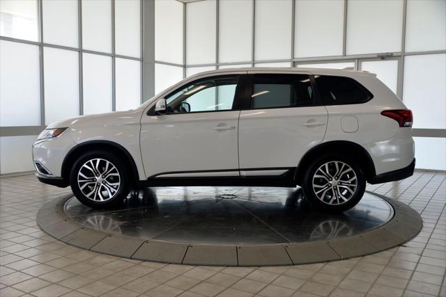 2017 Mitsubishi Outlander SE