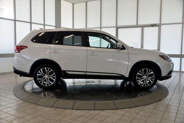 2017 Mitsubishi Outlander SE
