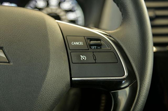 2017 Mitsubishi Outlander SE