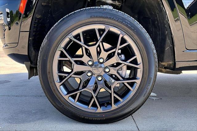 2025 Jeep Grand Cherokee L Summit Reserve 4x4