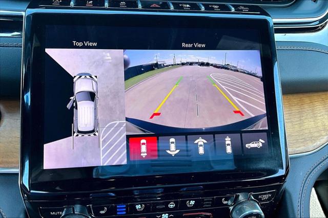 2025 Jeep Grand Cherokee L Summit Reserve 4x4