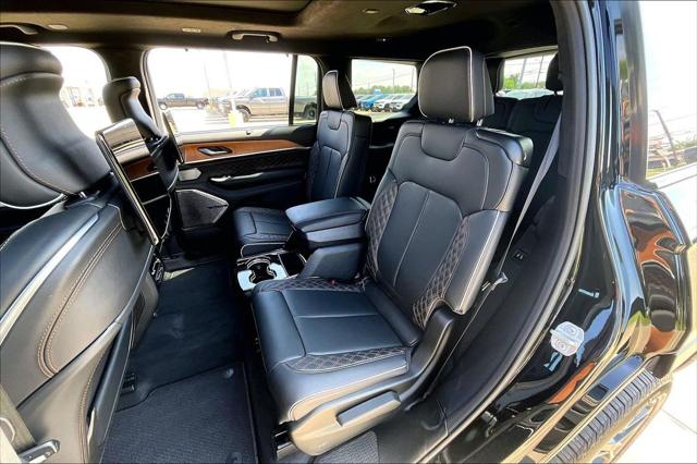 2025 Jeep Grand Cherokee L Summit Reserve 4x4