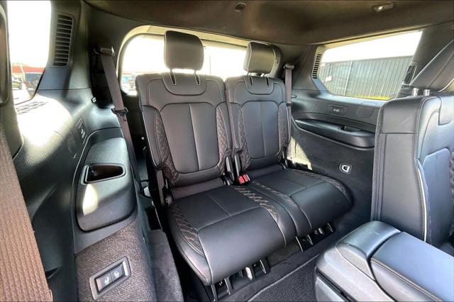 2025 Jeep Grand Cherokee L Summit Reserve 4x4