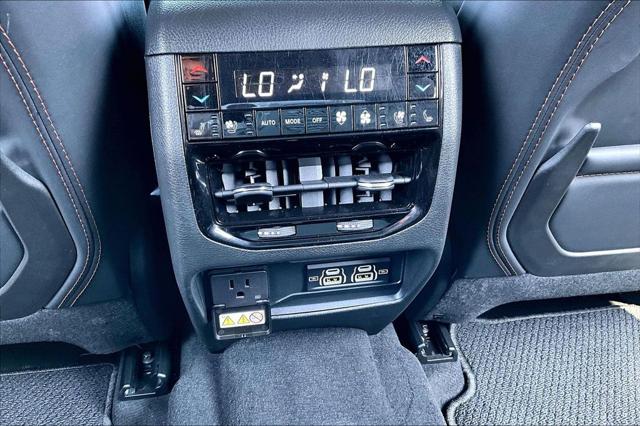 2025 Jeep Grand Cherokee L Summit Reserve 4x4