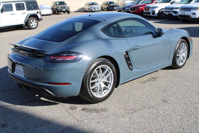 2018 Porsche 718 Cayman Base