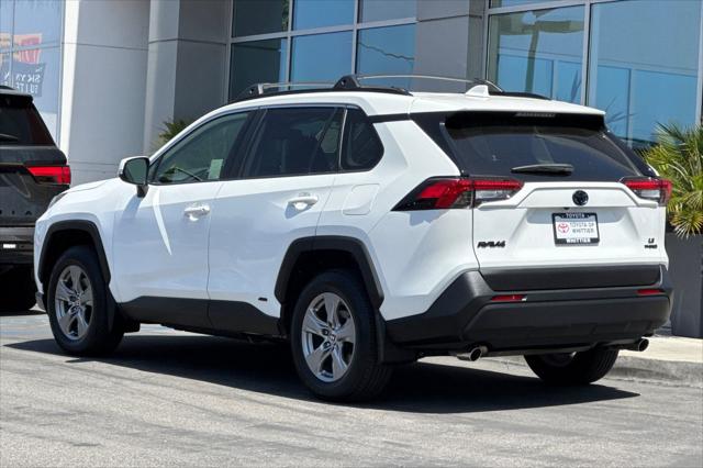 2024 Toyota RAV4 Hybrid LE
