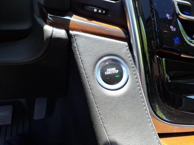 2018 Cadillac Escalade ESV Luxury