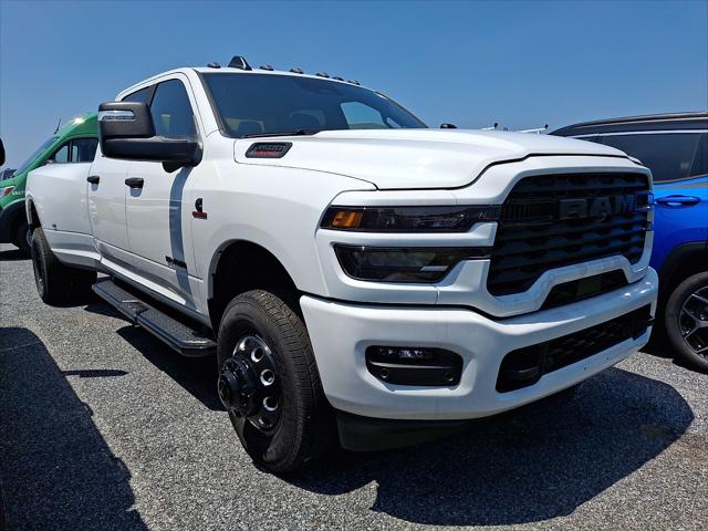 2026 RAM 3500 RAM 3500 BIG HORN CREW CAB 4X4 8 BOX 2026 RAM 3500 RAM 3500 BIG HORN CREW CAB 4X4 8 BOX