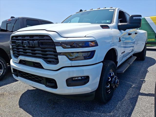 2026 RAM 3500 RAM 3500 BIG HORN CREW CAB 4X4 8 BOX 2026 RAM 3500 RAM 3500 BIG HORN CREW CAB 4X4 8 BOX