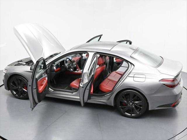 2023 Genesis G70 3.3T RWD