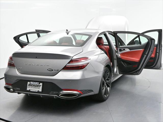 2023 Genesis G70 3.3T RWD