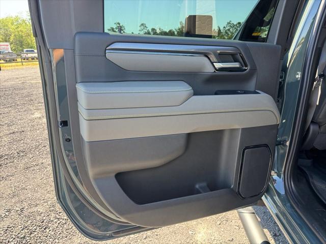 2026 Chevrolet Silverado 2500HD Crew Cab, Standard Bed, XR2, 4WD
