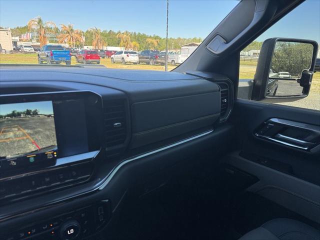 2026 Chevrolet Silverado 2500HD Crew Cab, Standard Bed, XR2, 4WD