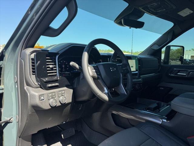2026 Chevrolet Silverado 2500HD Crew Cab, Standard Bed, XR2, 4WD