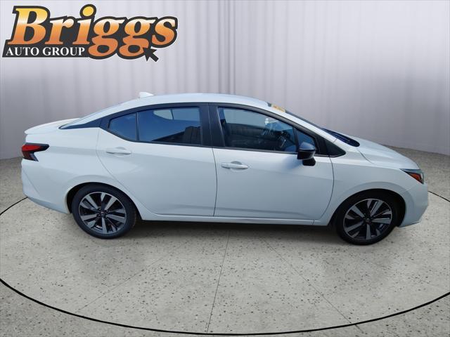 2020 Nissan Versa SR Xtronic CVT