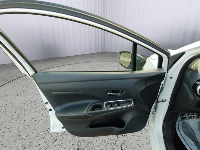 2020 Nissan Versa SR Xtronic CVT