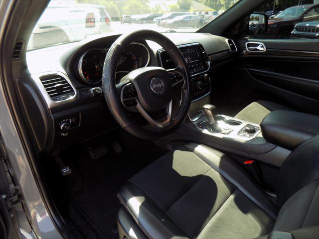 2022 Jeep Grand Cherokee Laredo X 4x4