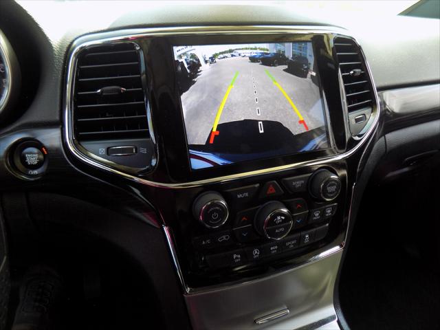 2022 Jeep Grand Cherokee Laredo X 4x4