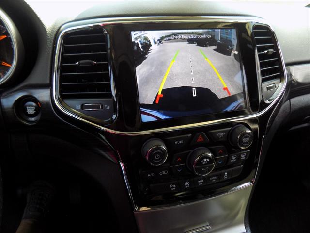 2022 Jeep Grand Cherokee Laredo X 4x4
