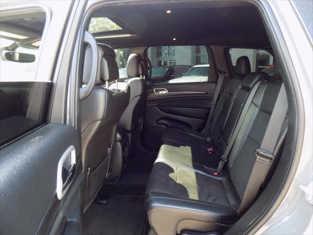 2022 Jeep Grand Cherokee Laredo X 4x4