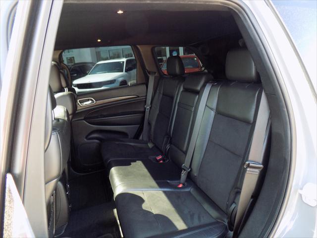 2022 Jeep Grand Cherokee Laredo X 4x4