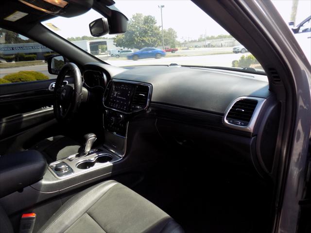 2022 Jeep Grand Cherokee Laredo X 4x4