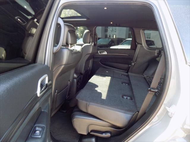 2022 Jeep Grand Cherokee Laredo X 4x4