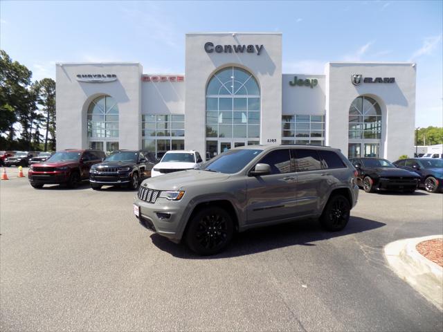 2022 Jeep Grand Cherokee Laredo X 4x4